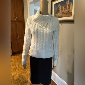 Beautiful Banana Republic angora and lambs wool sweater, M